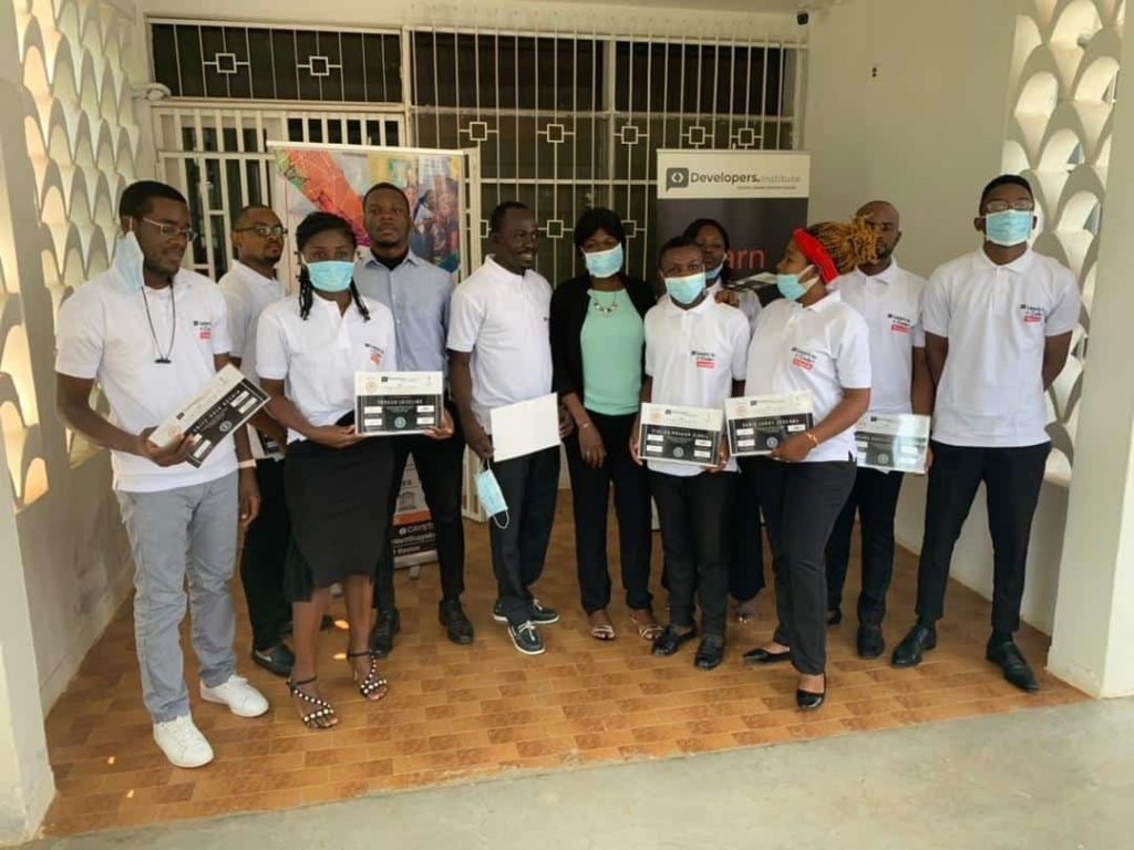 Learn to Code Yaoundé — remise des certificats — Developers.Institute Cameroun